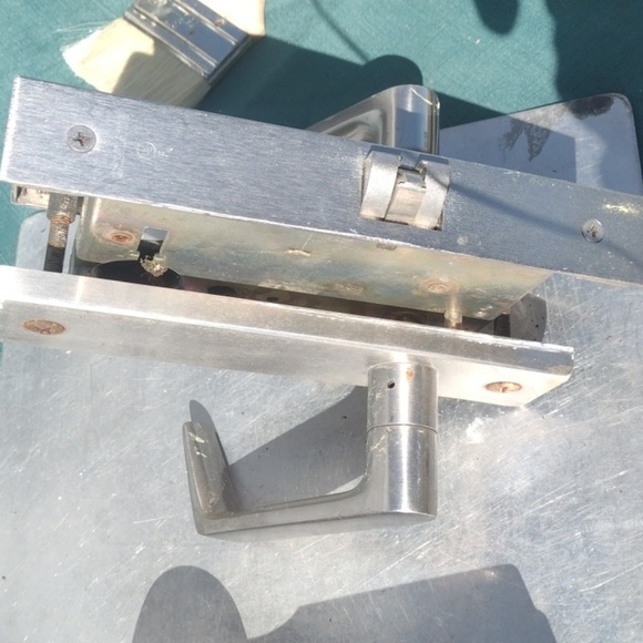 Schlage Indu Stainless Steel Door LockSet - Picture 2 of 3